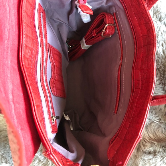 ✨Host Pick✨Croc Embossed Vegan Satchel - Picture 6 of 8